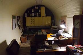 10-Z Bunker - Hostel