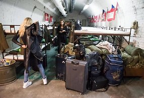 10-Z Bunker - Hostel