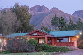 Entre Montañas y Rio