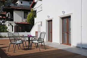 Seaside Suits Akyaka