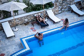 Paros Holiday Villa Alyki