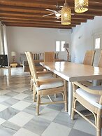 Paros Holiday Villa Alyki