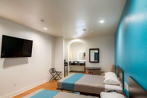 Motel 6 Houston, TX - North