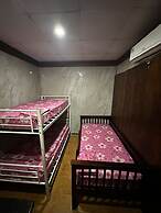 Hostel the pod 33