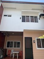 Mactan Transient Townhouse