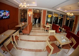 Hotel Tadj El Mouada