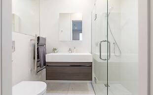 Spacious 3 Bedroom with Ensuite Bathroom