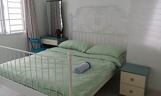 Super Convenient at Desa Tebrau Johor Bahru