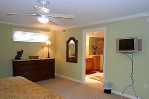 Bel Mare 100 4 Bedroom Condo by RedAwning