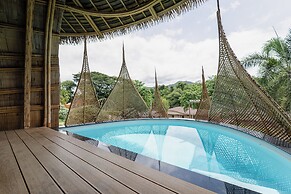 Binlha Raft Resort