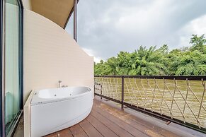 Binlha Raft Resort