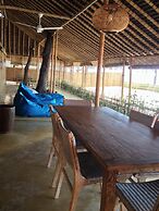 Gili Shack 58 Bed & Breakfast