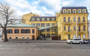BURSA Hotel Kyiv