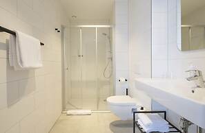 Corendon Urban Amsterdam Schiphol Airport Hotel