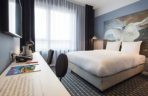 Corendon Urban Amsterdam Schiphol Airport Hotel