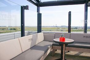 Corendon Urban Amsterdam Schiphol Airport Hotel