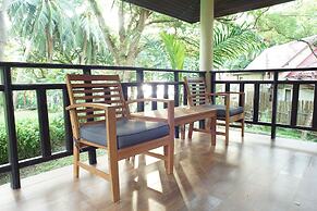 Aquavana Haad Rin Resort