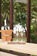 Aquavana Haad Rin Resort