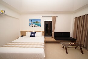 Aquavana Haad Rin Resort