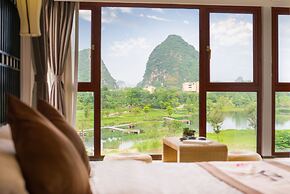 Peach Blossom Resort Hotel