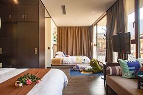 Peach Blossom Resort Hotel