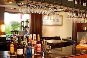 Peach Blossom Resort Hotel