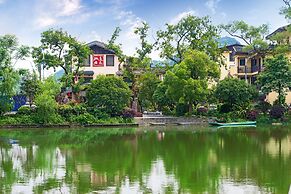 Peach Blossom Resort Hotel