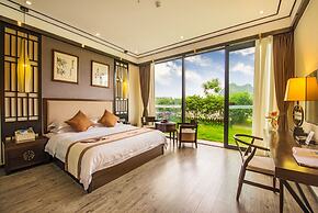 Peach Blossom Resort Hotel