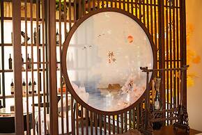 Peach Blossom Resort Hotel