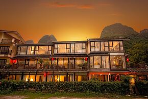 Peach Blossom Resort Hotel