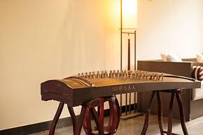 Peach Blossom Resort Hotel