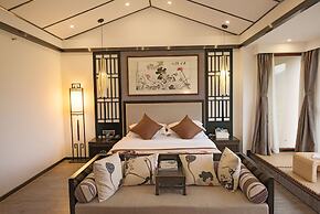 Peach Blossom Resort Hotel