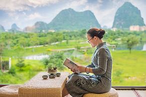 Peach Blossom Resort Hotel