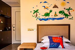 Peach Blossom Resort Hotel