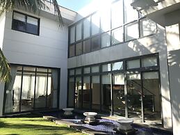 Ocean Resort 3 Bedrooms Danang Living