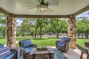 Rio Vida Rg104 3 Bedroom Condo by RedAwning