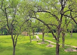 5 O'clock Somewhere! Ww H302 2 Bedroom Condo by RedAwning