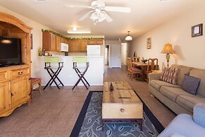 5 O'clock Somewhere! Ww H302 2 Bedroom Condo by RedAwning