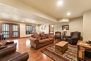 Timeless Memories Lodge 6 Bedroom Cabin by RedAwning