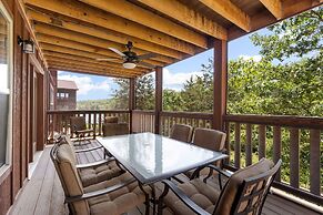 Timeless Memories Lodge 6 Bedroom Cabin by RedAwning