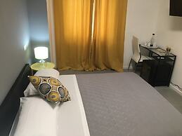 Vatican Central Suites