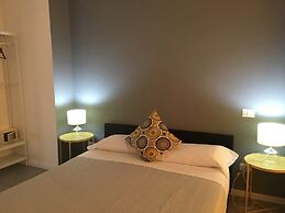 Vatican Central Suites