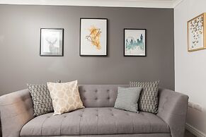 Duloch Apartments TP