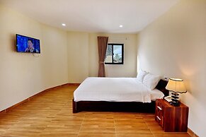 Harvey Hotel & Apartments