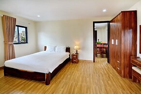 Harvey Hotel & Apartments