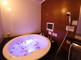 Hotel & Resort BaliAn Tomei Kawasaki IC - Adults Only