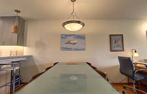 732b Meadow Creek 2 Bedroom Townhouse by RedAwning