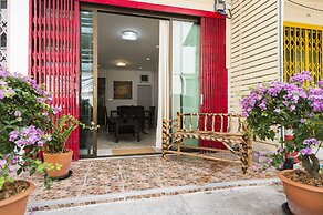 Cozy TownHouse HuaLampong