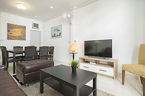 Cozy TownHouse HuaLampong