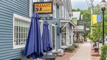 14 Snowside 2 Bedroom Condo by RedAwning